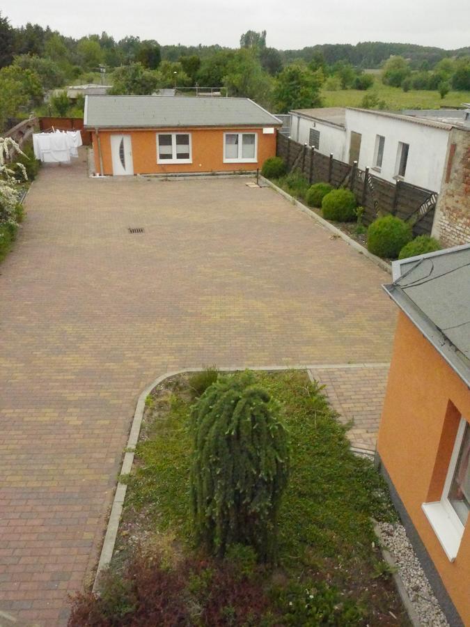 Apart Pension Plaue Brandenburg  المظهر الخارجي الصورة